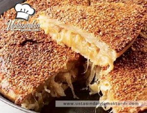 Soğanlı Susamlı Girit Böreği Tarifi