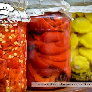 Kırmızı biber turşusu tarifi, pickled red capia pepper recipe